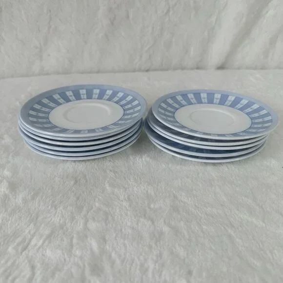Martha Stewart Everyday Garden Trellis Blue & White Saucer Plate - Picture 7 of 7